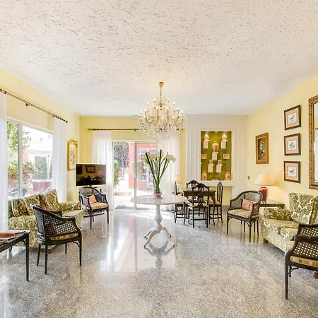 Hotel Don Cándido *