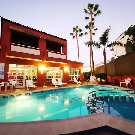 Don Candido Hotell *