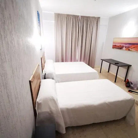 Hotell Don Candido *