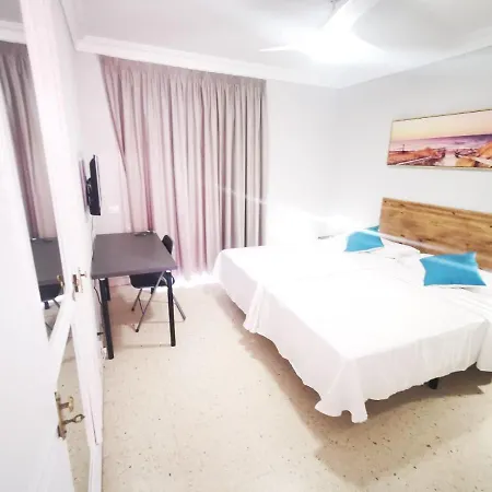 Hotell Don Candido *